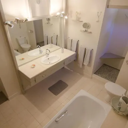 Bed & Breakfast Au Bel Air Clermont-Pouyguilles